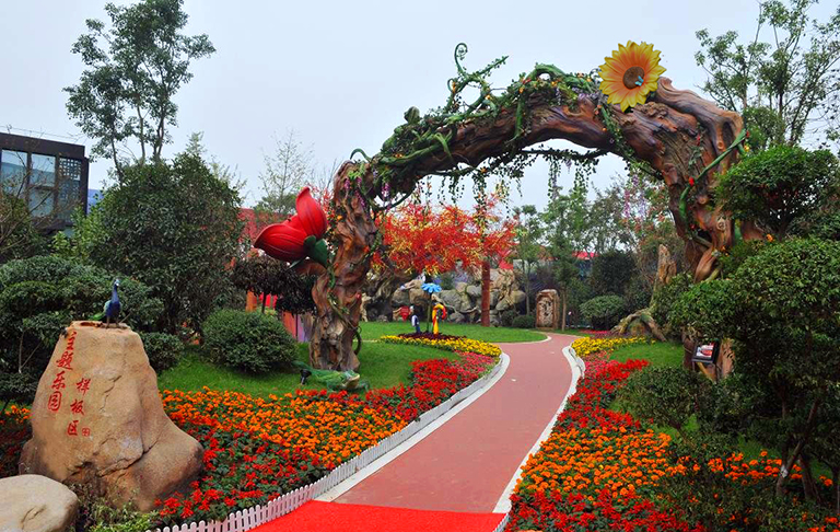 水泥假山,仿真树,塑石假山,仿木围栏,仿木工程,仿真溶洞,仿石井盖,仿真假山,仿真树大门,仿真假山大门